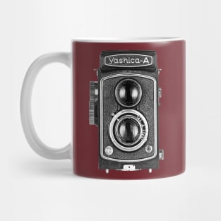 Vintage 1960s Twin Lens Camera - Closed Hood Mug